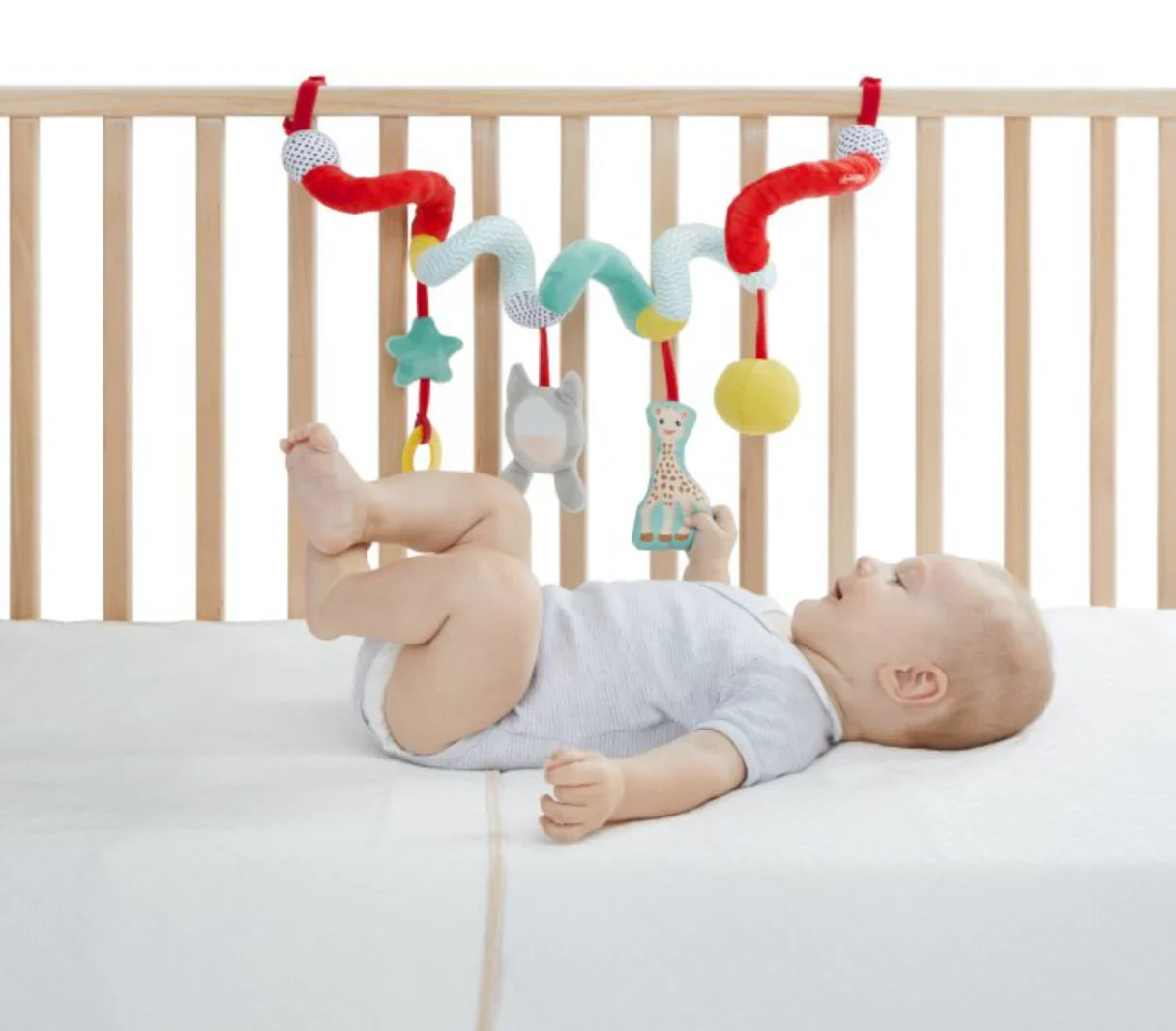 Sophie La Girafe - Fresh Touch Activity Spiral Crib And Stroller Toy